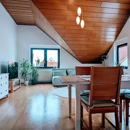 Apartment Ferienoase Mit Dachterrasse Nahe Sankt Leoner