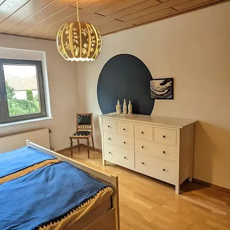 Ferienoase Mit Dachterrasse Nahe Sankt Leoner Sankt Leon-Rot
