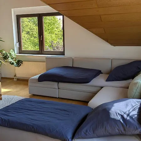 Ferienoase Mit Dachterrasse Nahe Sankt Leoner Apartment *